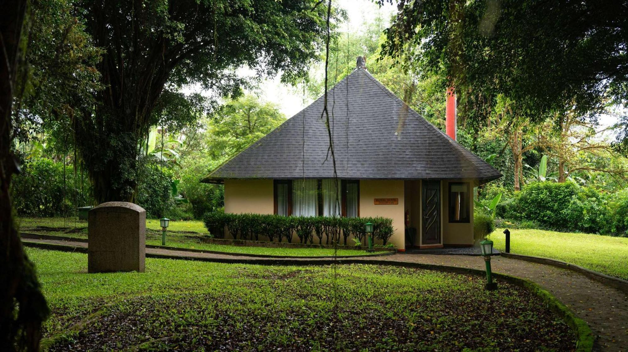 Royal Palm Galapagos, Curio Collection Hotel By Hilton Bellavista  Exterior photo