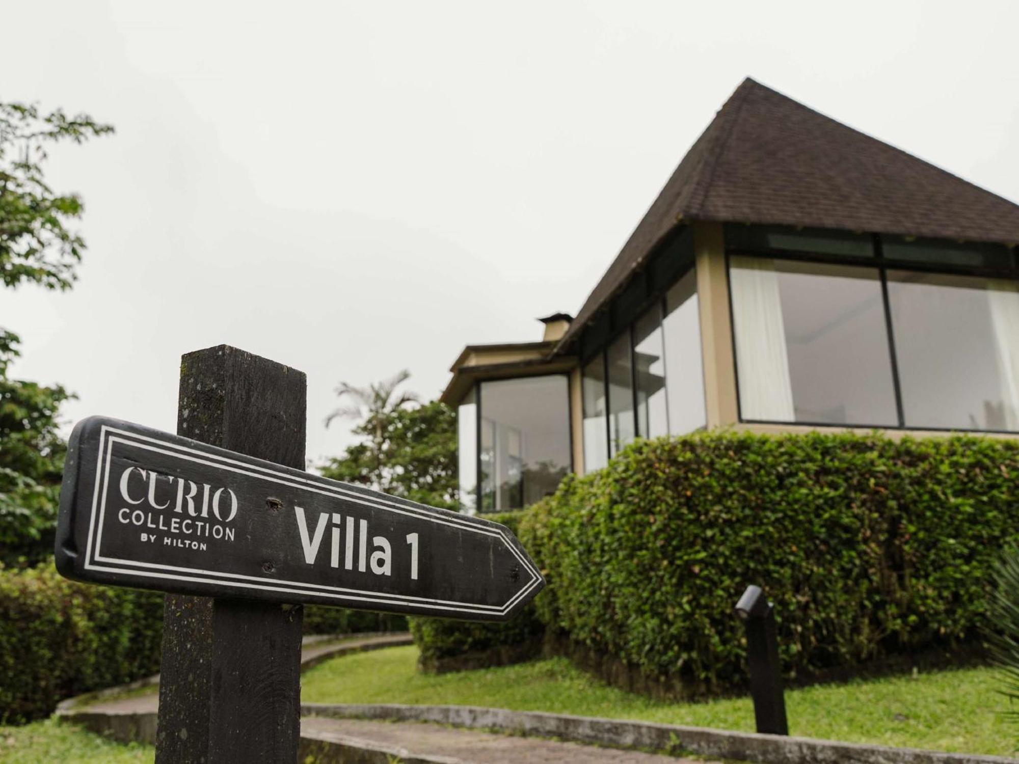 Royal Palm Galapagos, Curio Collection Hotel By Hilton Bellavista  Exterior photo