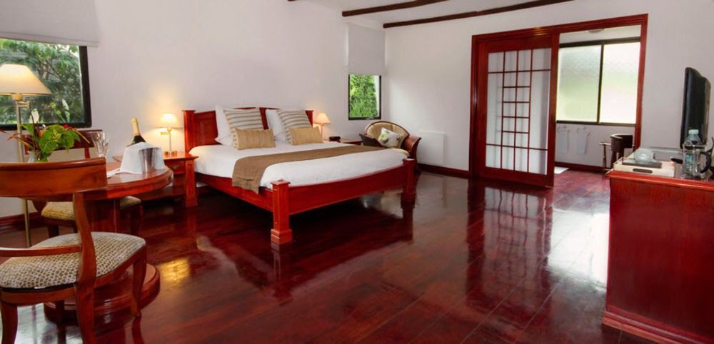 Royal Palm Galapagos, Curio Collection Hotel By Hilton Bellavista  Exterior photo