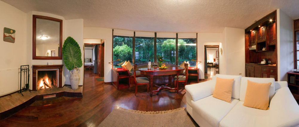 Royal Palm Galapagos, Curio Collection Hotel By Hilton Bellavista  Exterior photo